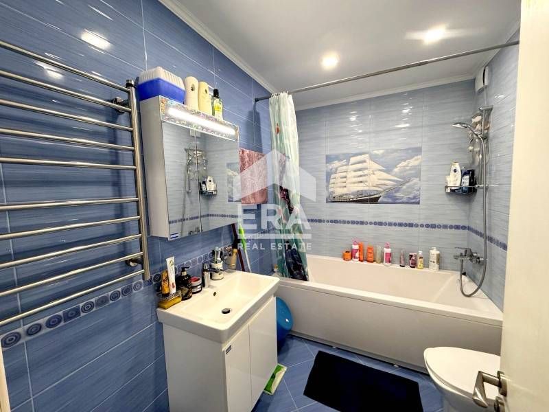 Продава се Тристаен апартамент в Варна, Бриз - 100 кв.м за 2350 €/кв.м - Снимка #8