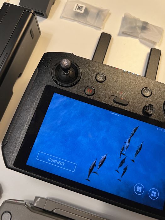 Dji Mavic 2 Accesorii Smartcontroller baterii stare foarte buna dji