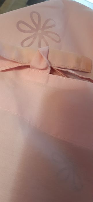 Штора нежно розовая