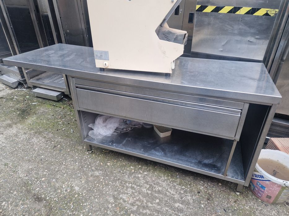 Masa inox cu cuva, grill inox, hota inox gros