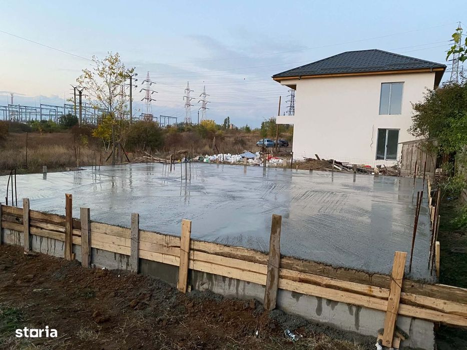 Teren de vanzare cu constructie partiala