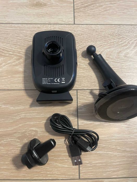 Phone holder - auto clamping & 5W wireless charging