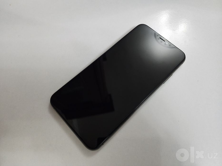 iPhone XS Max 256 ГБ идеальный 
Заряд батареи 72
256 ГБ