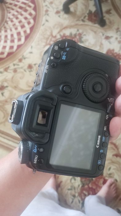 Продам Canon 40D