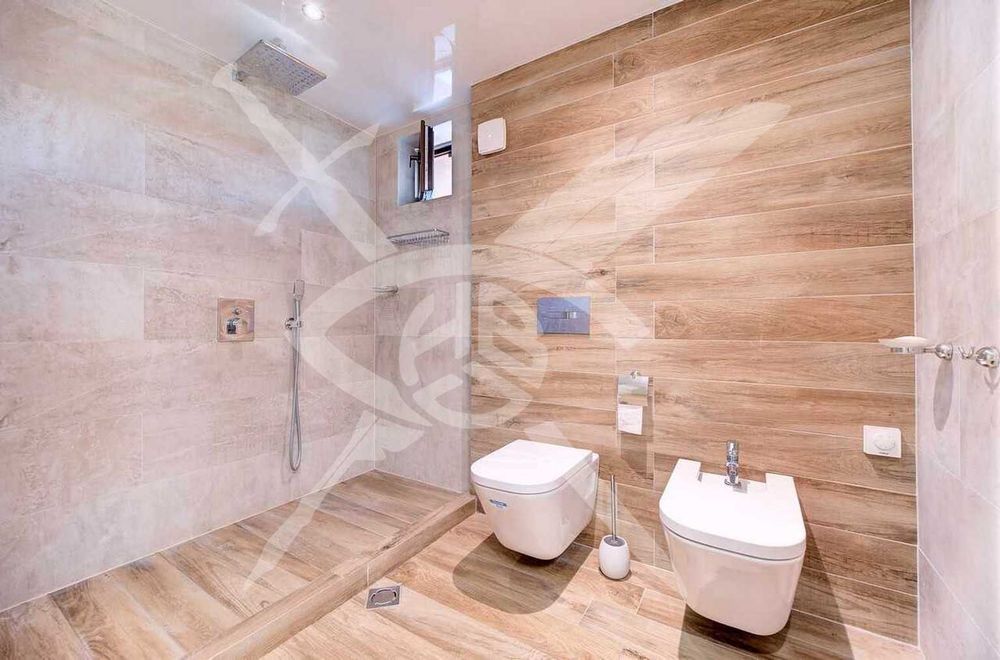 Дава се под наем Къща в Варна, м-т Евксиноград - 550 кв.м за 7500 € - Снимка #17