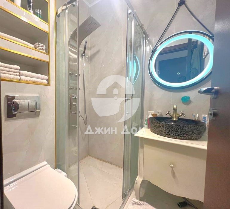 Продава се Тристаен апартамент в Бургас, Славейков - 90 кв.м за 3234 €/кв.м - Снимка #11