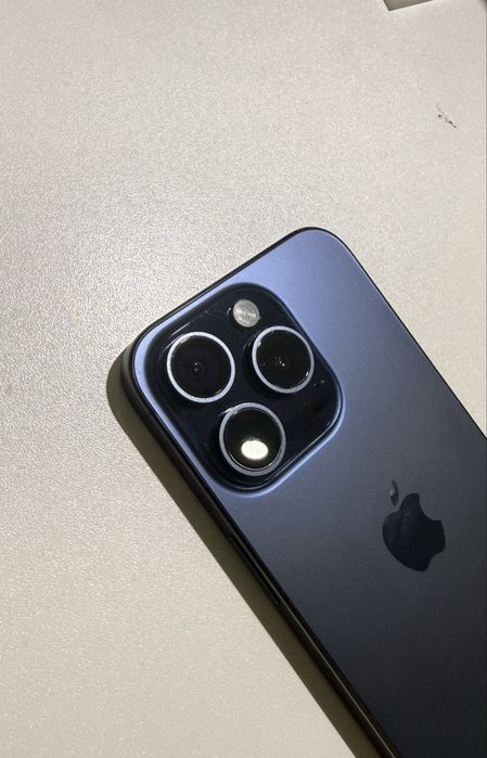 IPhone 15 pro 258gb 80%