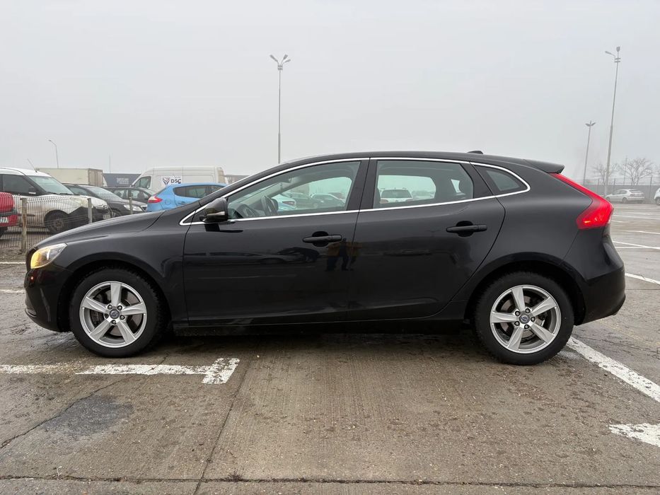 Volvo V40 D4 Summum