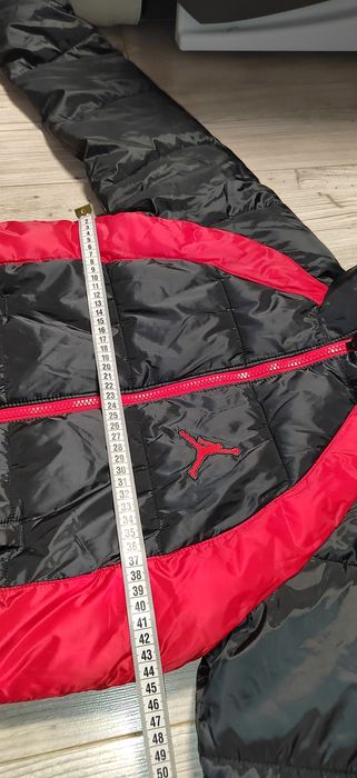 Nike Jordan детско яке , размер М
