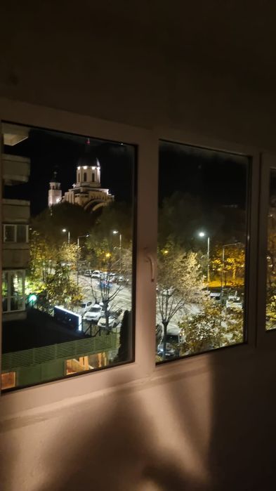 Închiriez apartament centru decomandat et  1
