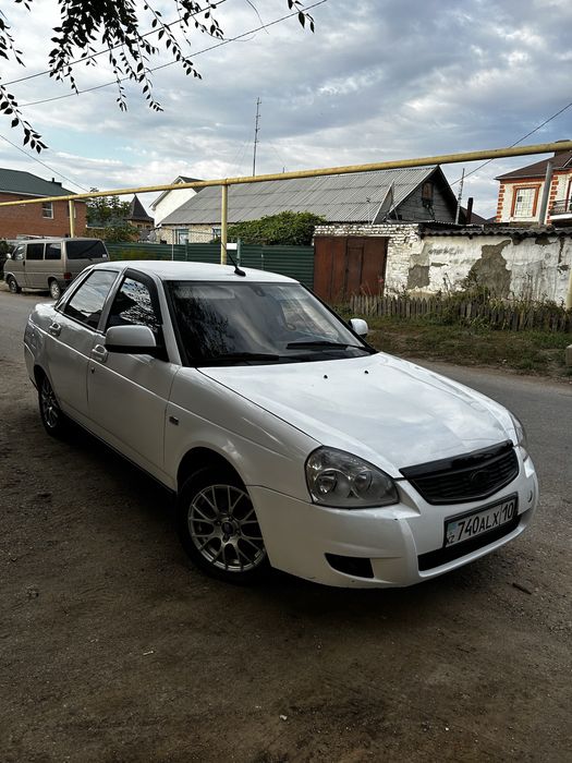 Продам приору2 2013г