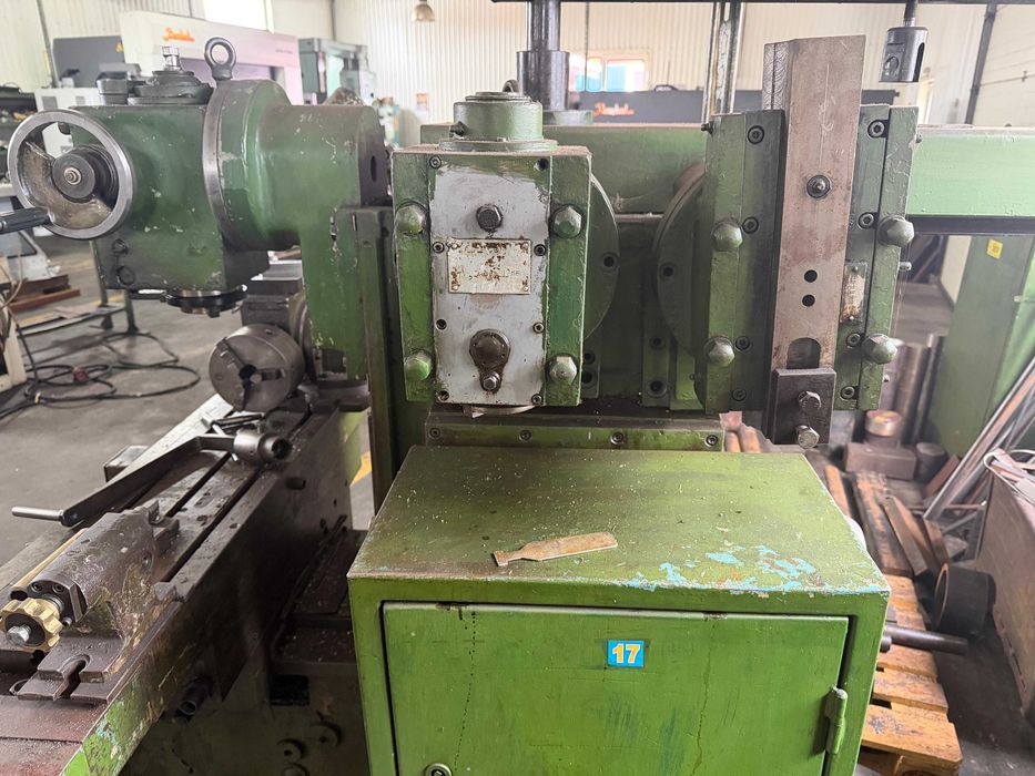 Masina de frezat FU 36 - Mecanica Cugir