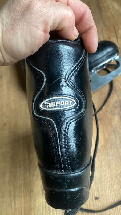 коньки фигурные