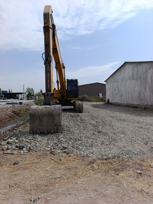 Ekskavatorlar arendaga