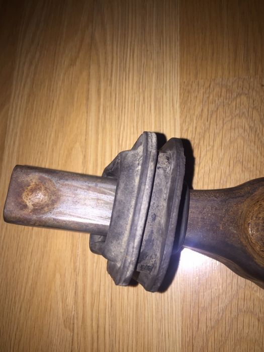 Ниссан    Форд   Вилка