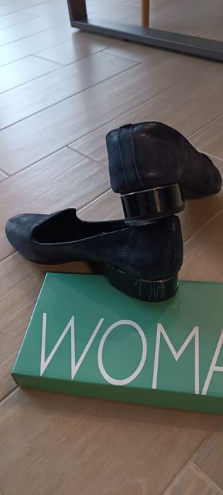 Дамски обувки с ниско токче