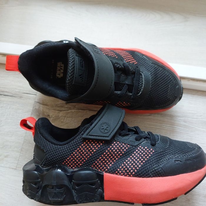 Детски маратонки Adidas star wars runner