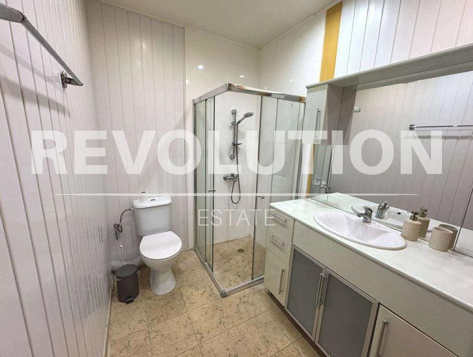 Двустаен апартамент в района на к.к Златни пясъци!