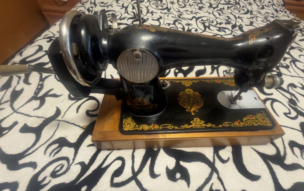 Стара руска шевна малина Union