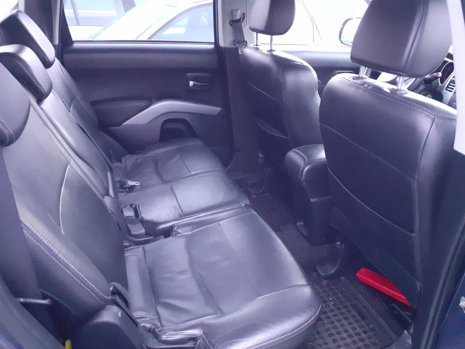 Peugeot 4007_2.2_manual