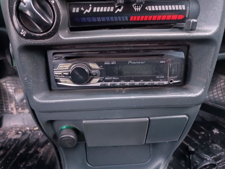 Автомагнитола  pioneer