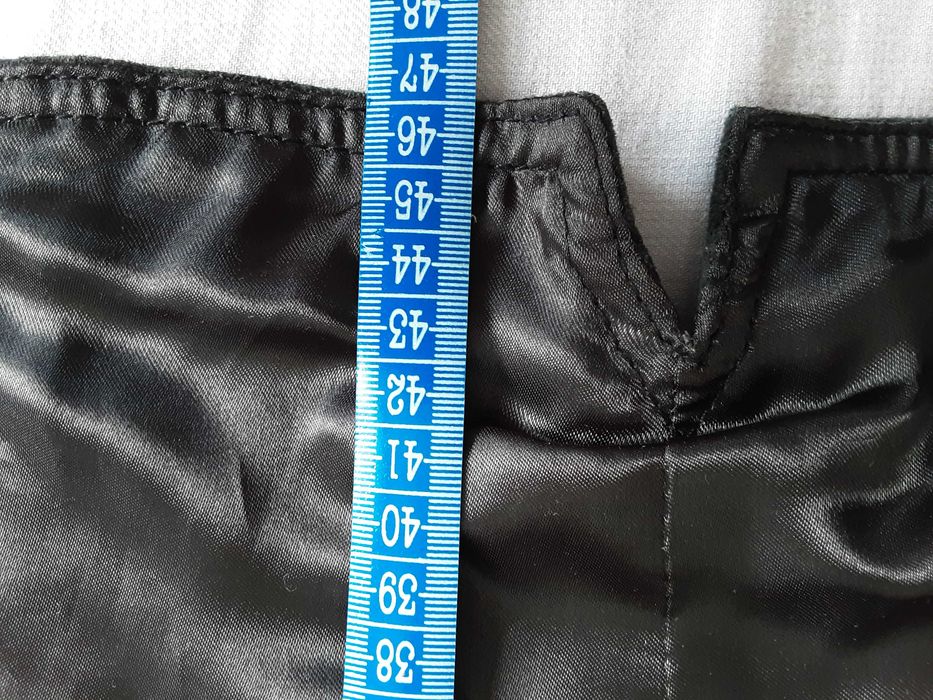 Елек "Pescara", нов , естествена кожа-велур.