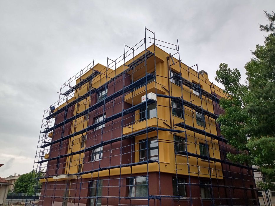 Фасадно рамково скеле под наем 1 euro/m2