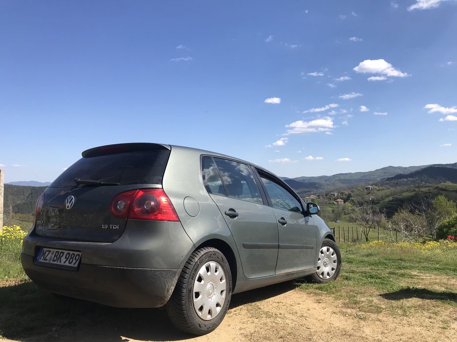 Golf 5  1,9