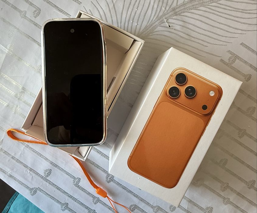 Айфон 17 про мах