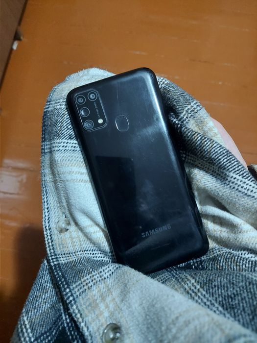 Продаётся телефон Samsung m31s