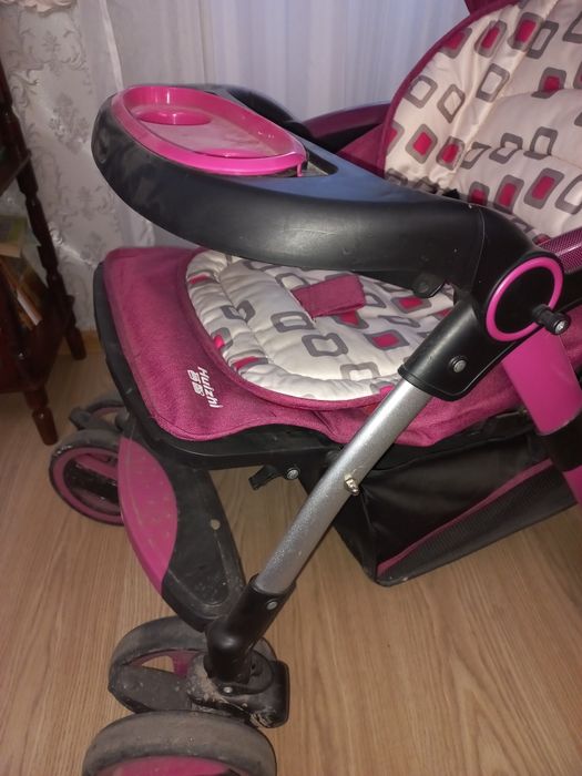 Продам коляску от 0 до 5 лет