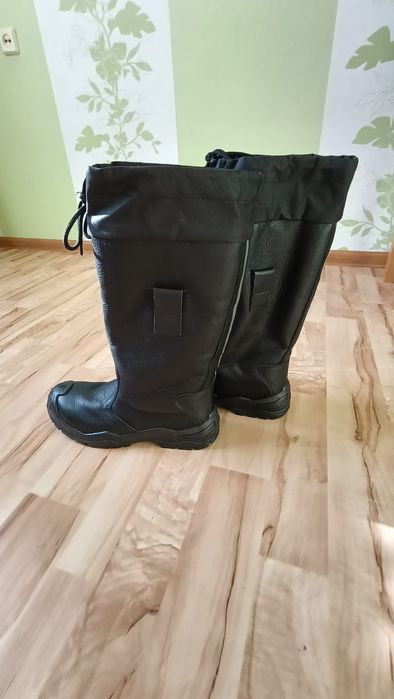 Зимный длинные сопоги новый