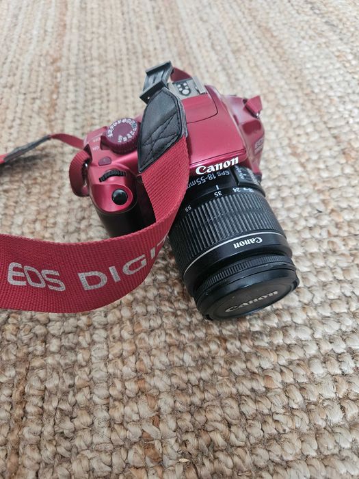 Vand aparat foto Canon  EOS 1100 D