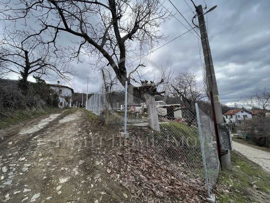 Продава се Парцел в с. Извор, Област Пловдив - 547 кв.м за 81 €/кв.м - Снимка #4