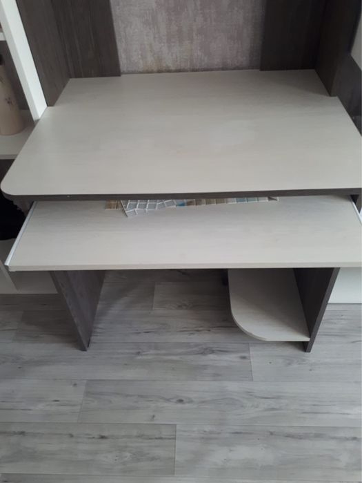 Продаи компьютерный стол