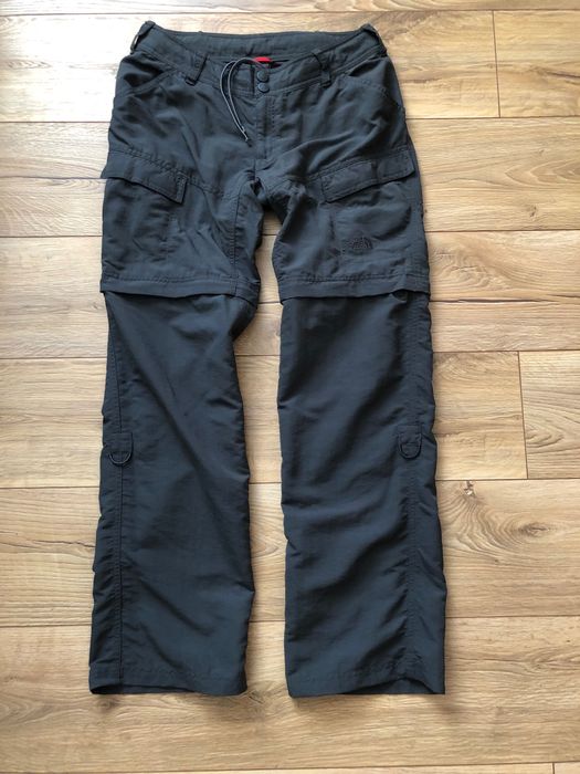 The North Face-pantaloni 2 in 1 drumetii/trakking de dame , marimea 40