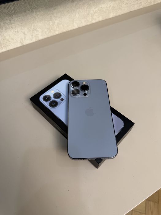 Продам iPhone 13 Pro, 256 GB