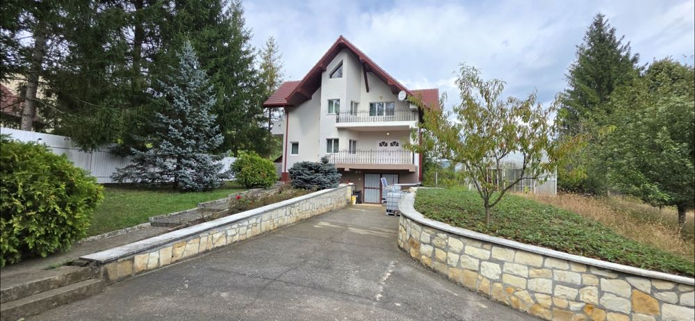 Proprietate superba cadru natural de vis str Slatina-Luncani