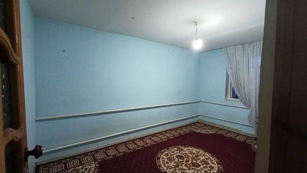 Ellikqal'a tumani Bo'ston MFY S.Ayniy ko'chasi 24 dom 8-uy sotiladi