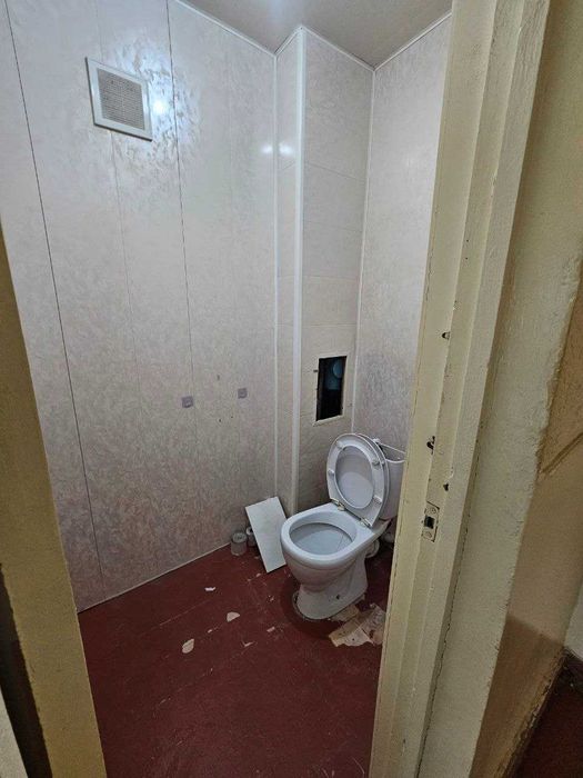 Продается Квартира 4/4/4 Банковский дом м.Беруний (Анколог. больница)