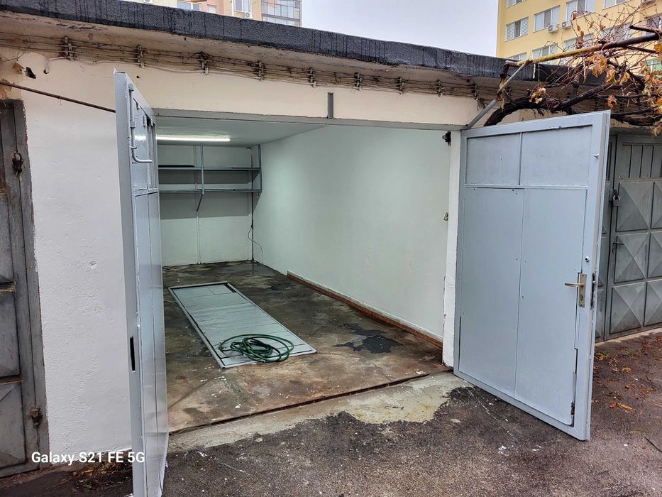 Продава се Гараж / Паркомясто в Разград, Бели Лом - 20 кв.м за 1175 €/кв.м - Снимка #7