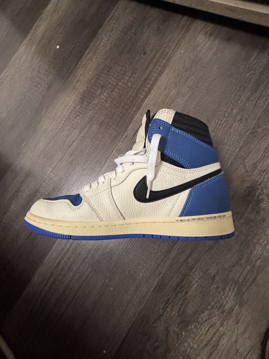 Vand jordan 1 travis scott