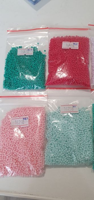 Продам чешский бисер Preciosa