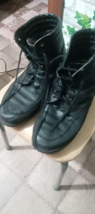 Продам кожаные мужские зимние мапожки