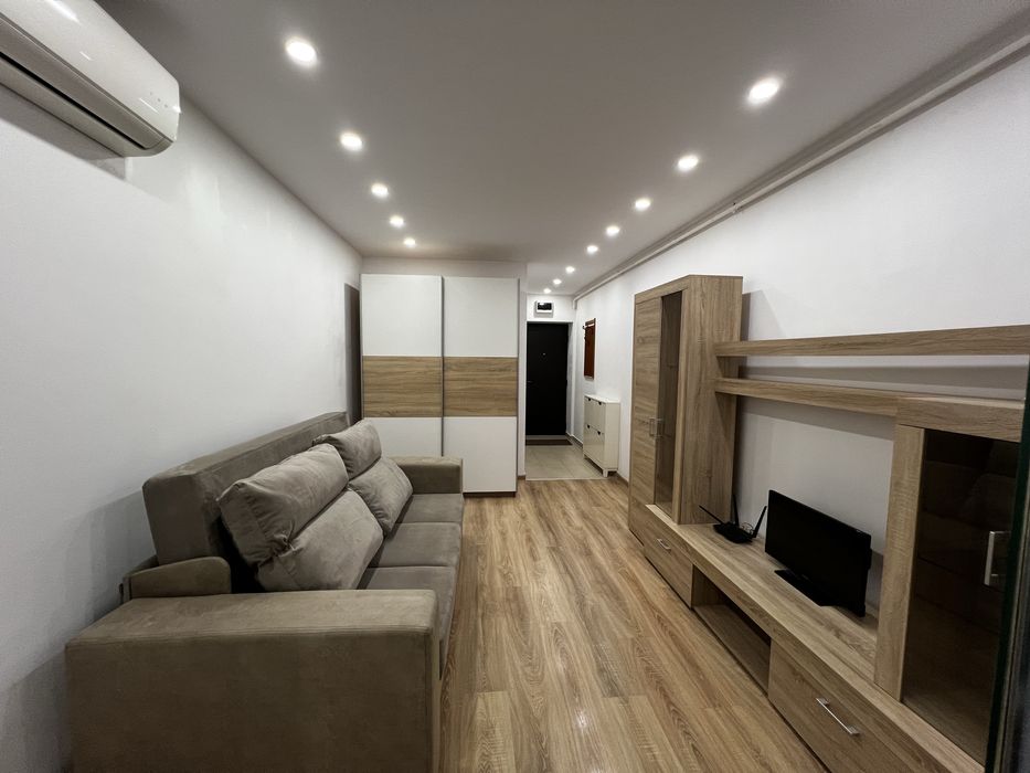 Inchiriez garsoniera