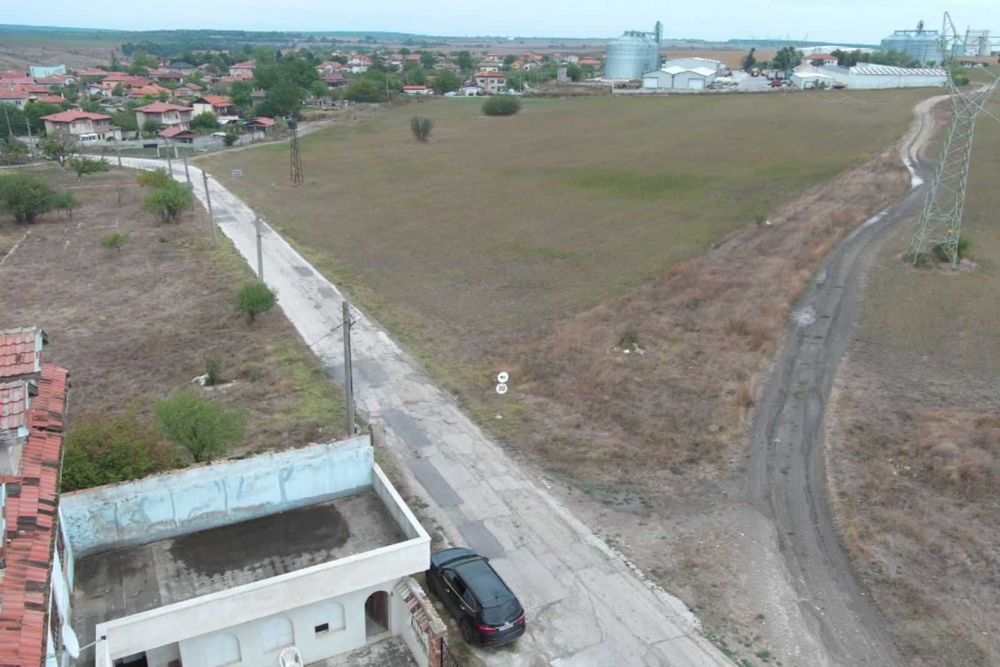 Продава се Промишлена сграда в с. Изворско, Област Варна - 1083 кв.м за 278 €/кв.м - Снимка #1