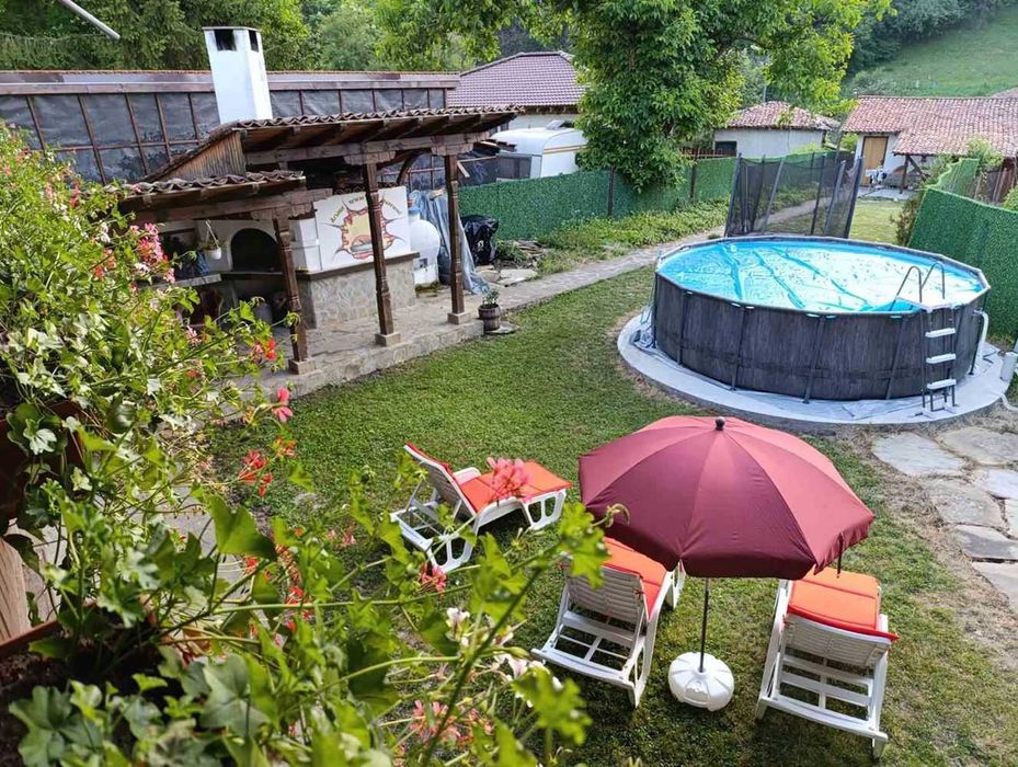 Продава се Къща в Елена - 240 кв.м за 1246 €/кв.м - Снимка #15