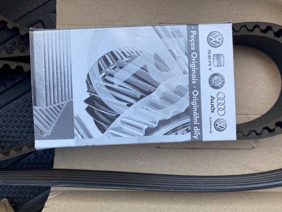 Водна помпа и ролки за Шкода 2.0 дизел