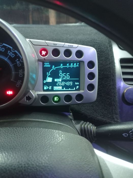 Chevrolet Spark 2012 — 4