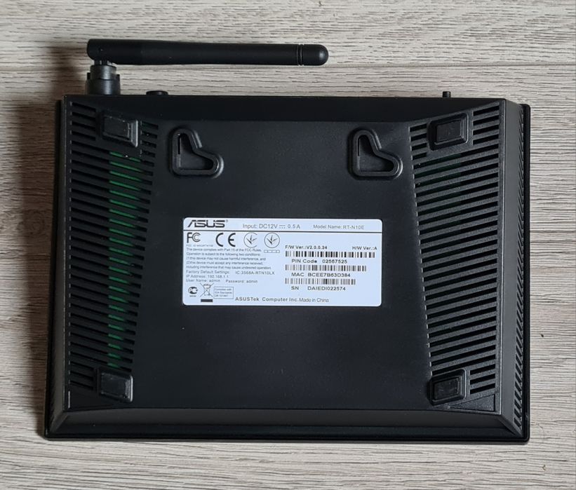 Router ASUS RT-N10 150Mbps
